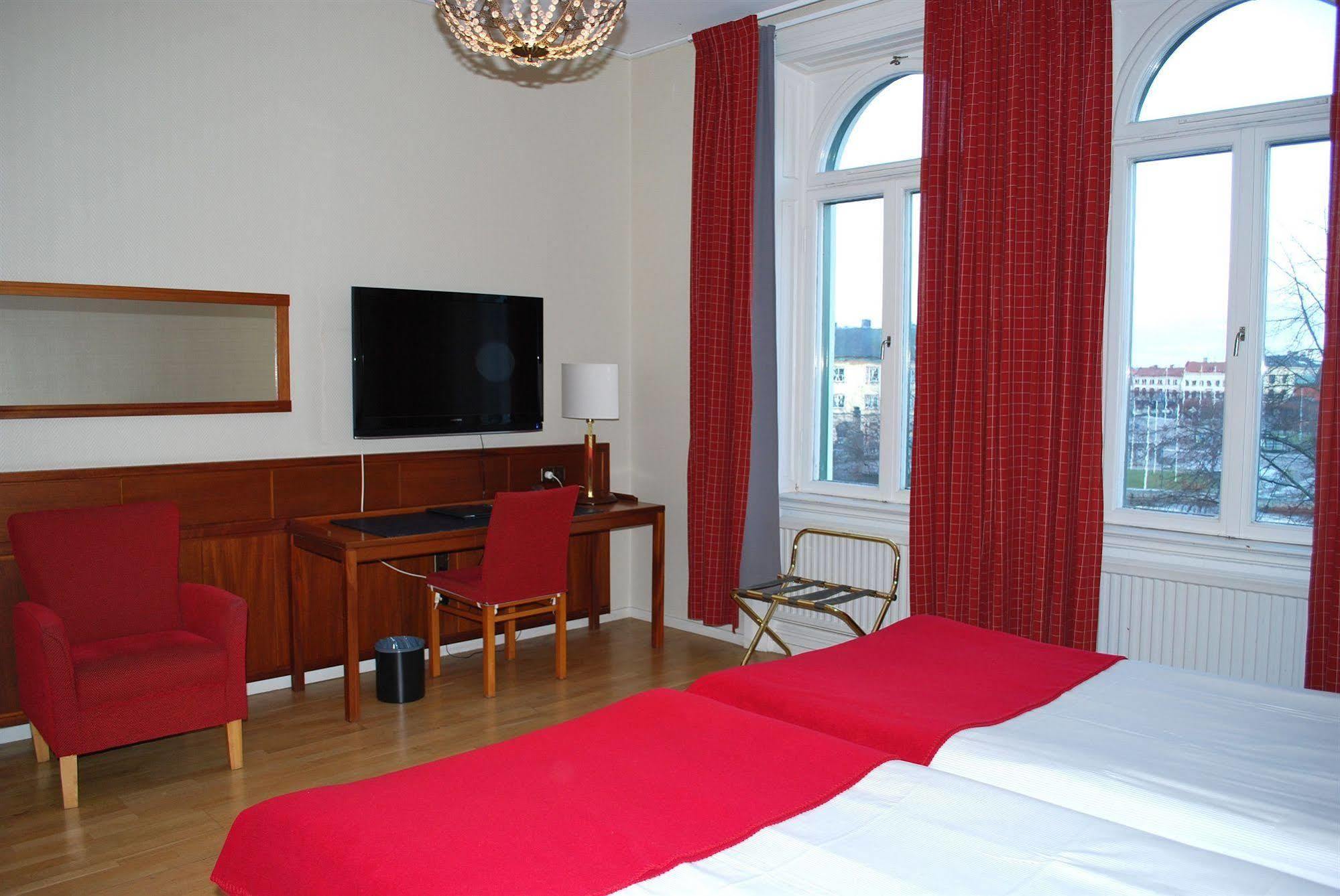 Stadshotellet Lidkoeping 外观 照片